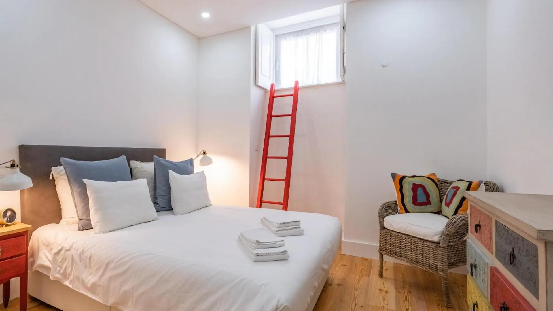 Apartment Akicity Anjos Star Lisbon