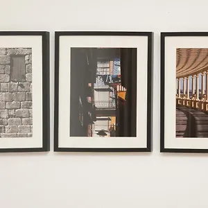 Flattered To Be In Apartamento